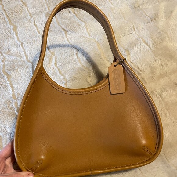 Coach Handbags - Vintage Coach Ergo Mini Toffee 9027